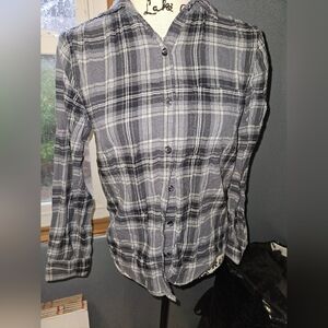 SO Womans Long Sleeve Flannel Size S